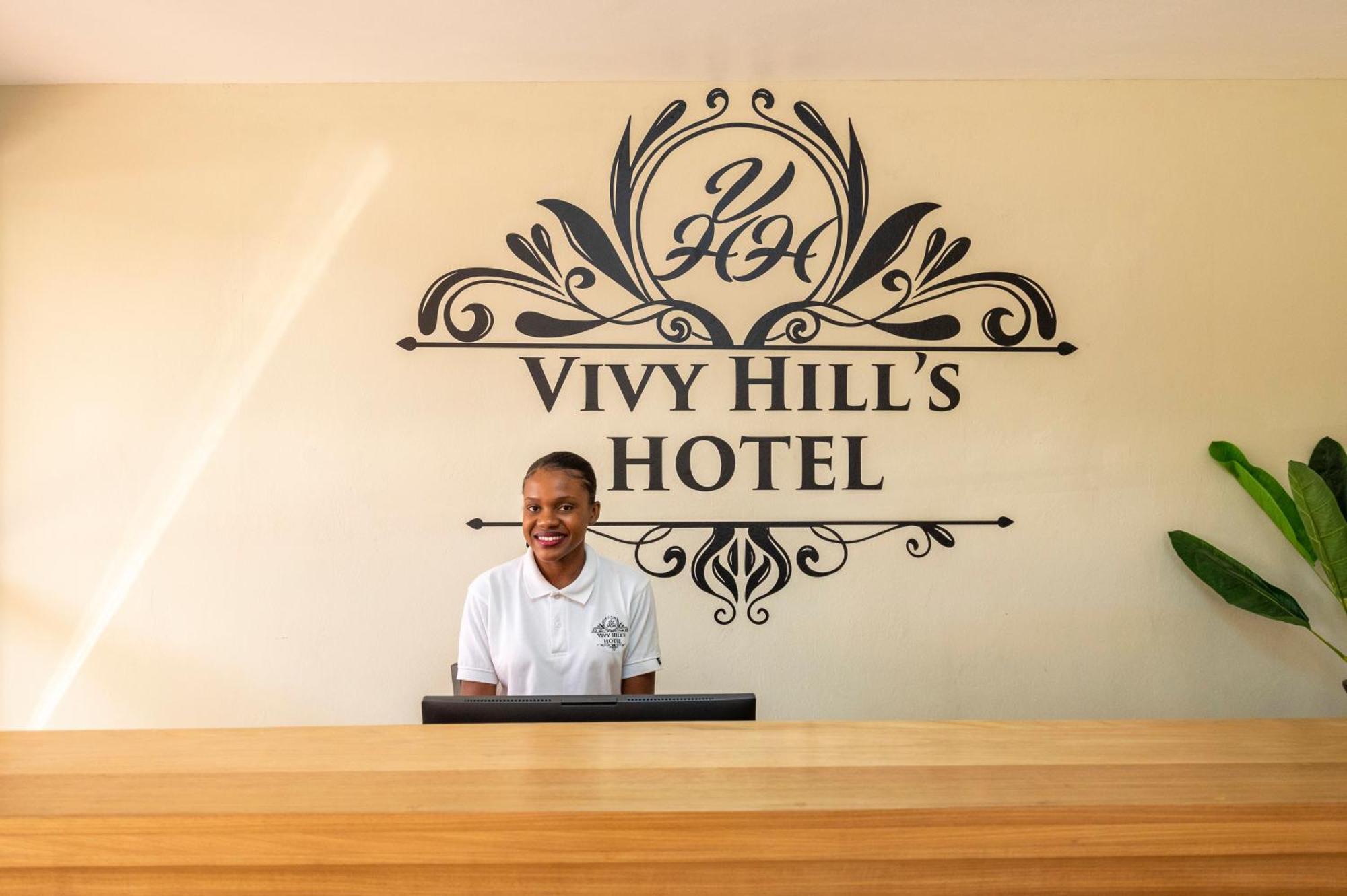 פורט-או-פרינס Vivy Hill'S Hotel מראה חיצוני תמונה